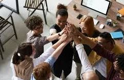 pelatihan kepemimpinan inklusif dan mengelola keragaman